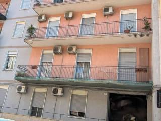 Garage in vendita a catania via corvello, 18
