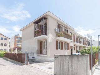 Appartamento in vendita a roseto degli abruzzi piazza della repubblica, 23