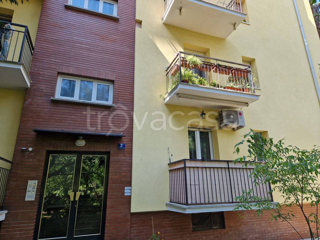 immagine annuncio 11 di 12