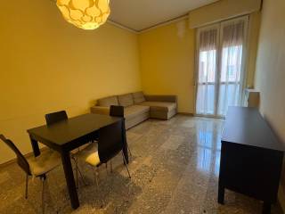 Appartamento in affitto a bologna via napoli