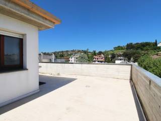 Appartamento in vendita a spinetoli via salaria, 22