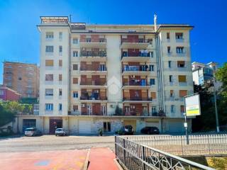 Appartamento in vendita a chieti via delle terme romane, 76