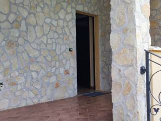 Villa in vendita a catanzaro loc. malarra s. andrea apostolo dell jonio