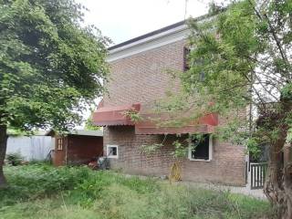 Casa indipendente in vendita a ferrara via della margherita