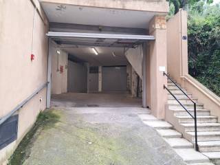 Garage in vendita a spotorno via laiolo, 41