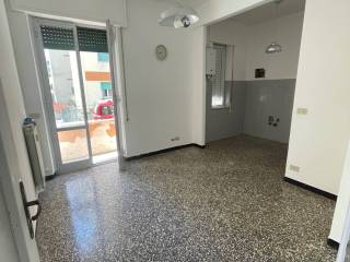 Appartamento in in vendita da privato a genova via giovanni arrivabene, 56