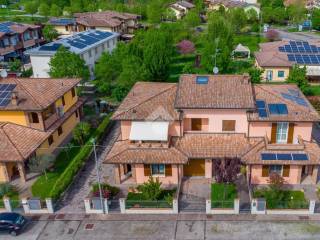 Villa a schiera in vendita a fabbrico via prampolini, 46