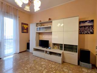 Appartamento in affitto a collegno via edmondo de amicis, 48