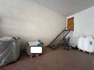 Garage in vendita ad andria via andrea vochieri, 8