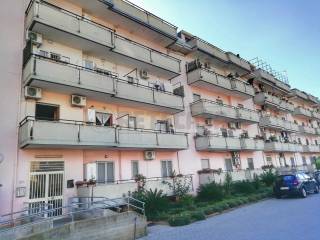 Appartamento in vendita a montecorvino pugliano viale giuseppe verdi, 33