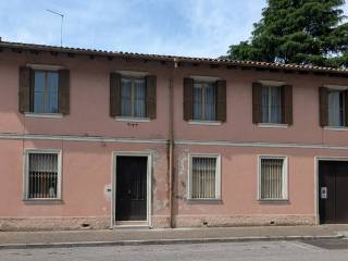 Villa in in vendita da privato a udine via sacile, 26