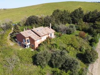 Villa in vendita a fano strada comunale di monteschiantello, 88/b