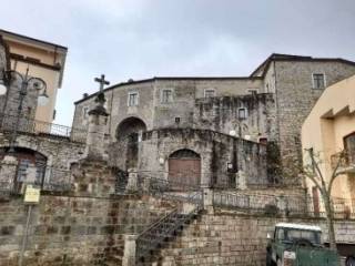 Intero stabile all'asta a castelpagano 82024 castelpagano bn, italia