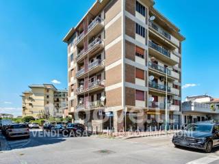 Appartamento in vendita a campi bisenzio via po, 22