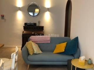 Appartamento in affitto a trieste via san michele, 43