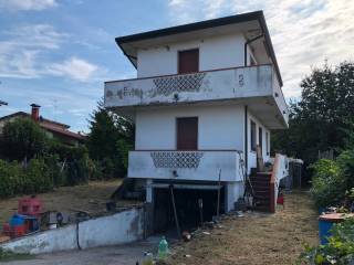 Villa in vendita a porto viro 