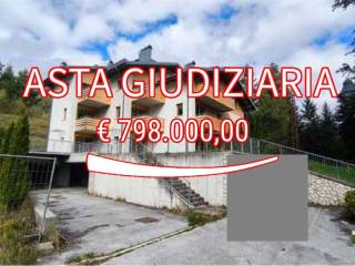 Intero stabile all'asta a pieve di cadore via carlo malatesta da rimini