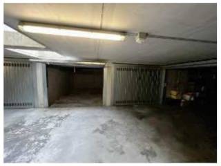 Garage in vendita a costa masnaga via italia, 12, 23845 costa masnaga lc, italia