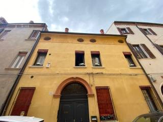 Appartamento in affitto a ferrara via muzzina