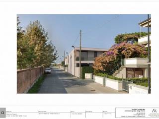 Casa indipendente in vendita a camaiore 