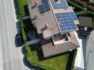 Villa bifamiliare in vendita a berlingo viale europa, 1