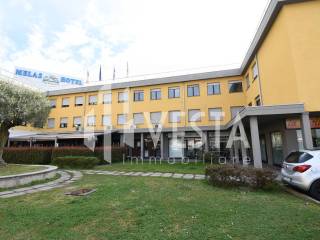 Ufficio in affitto a merate via bergamo