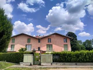 Appartamento in affitto a malnate 