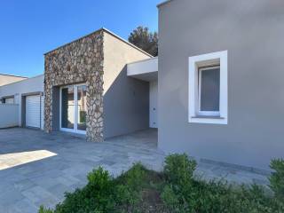 Villa bifamiliare in vendita a livorno via uberto mondolfi