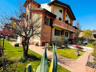Villa bifamiliare in vendita a forlì via fernanda viroli, 1/3