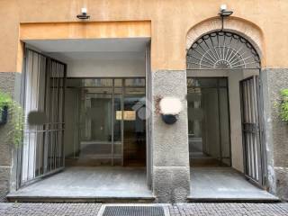 Negozio in affitto a parma via nazario sauro, 29