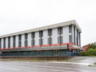 Capannone in affitto a busto arsizio corso sempione
