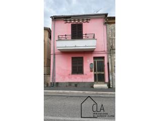 Appartamento in vendita a civita castellana via falisca, 54