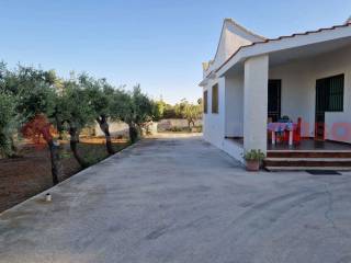 Villa bifamiliare in vendita a manduria via gaia