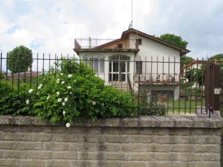 Villa in vendita a nepi località grezzano