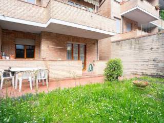Appartamento in vendita a siena via antonio lombardi, 40