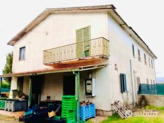 Villa in in vendita da privato a sessa aurunca strada provinciale pietrebianche, 42
