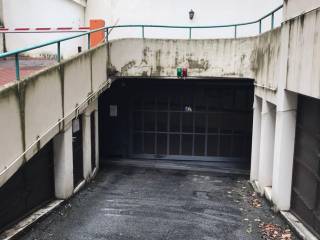 Garage in vendita a roma via luigi bellotti bon, 6/b