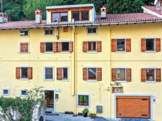 Villa in vendita a gemona del friuli via altaneto
