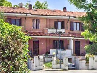 Villa a schiera all'asta a cingoli via trentavisi, n. 6