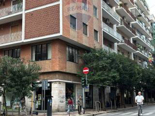 Appartamento in affitto a bari via de rossi, 90