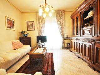 Appartamento in vendita a prato via lorenzo da pelago