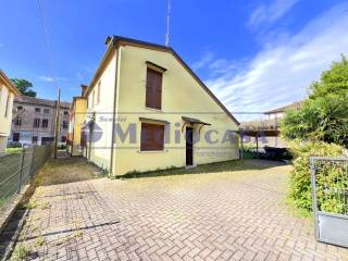 Villa a schiera in vendita a fratta polesine via prete marco fortini