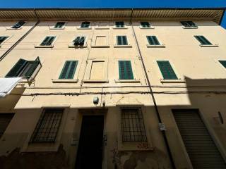 Appartamento in affitto a livorno via pellettier, 27