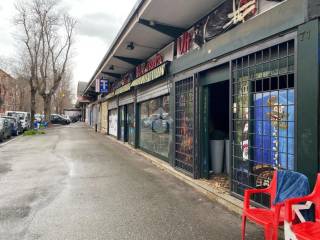 Negozio in affitto a roma via selinunte, 71