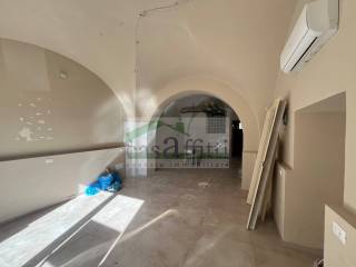 Negozio in affitto a chieti viale abruzzo