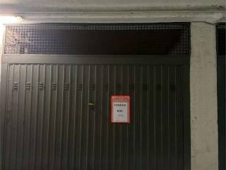 Garage in vendita a mariano comense via isonzo, 88