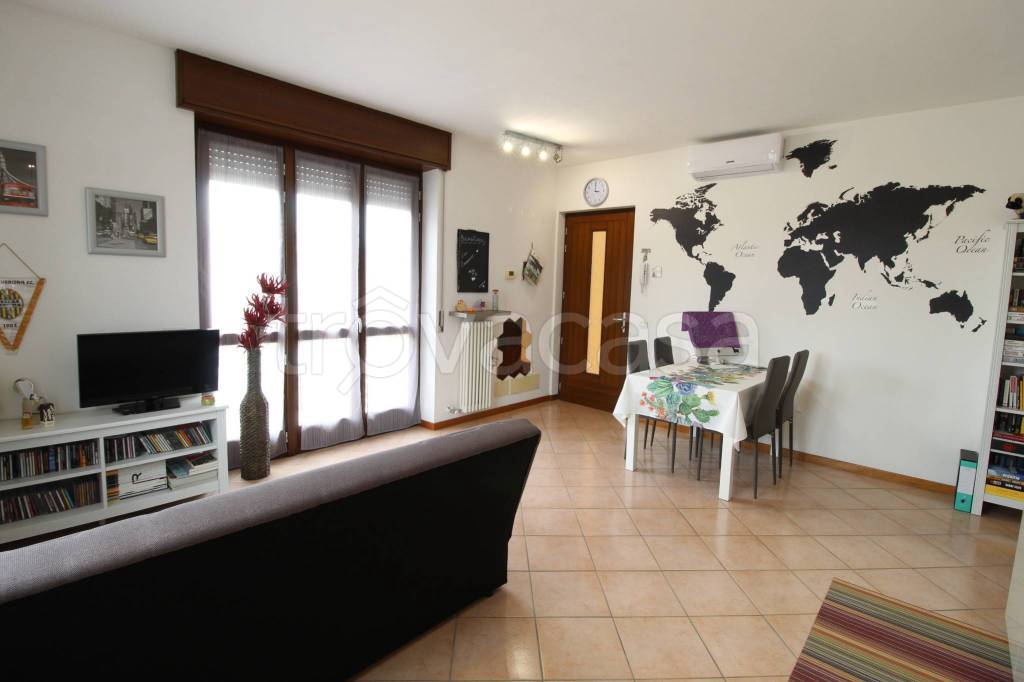 immagine annuncio 2 di 8