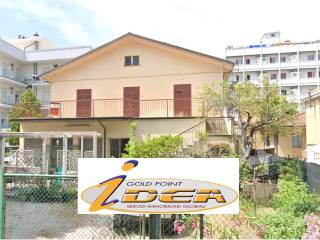 Casa indipendente in vendita a bellaria-igea marina via lucio apuleio, 10