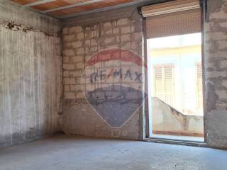 Appartamento in vendita a rosolini via mascagni, 3