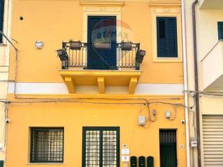 Casa indipendente in vendita a bagheria via palagonia, 41